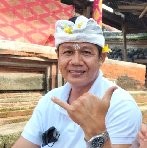 Jro Gunaksa, Anggota DPRD Fraksi Gerindra kabupaten Klungkung, Memberi Ucapan Selamat atas Penetapan Prabowo dan Gibran Sebagai Presiden dan Wakil Presiden RI**