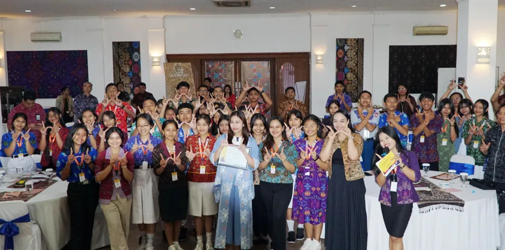 Legislator Termuda DPRD Bali, Gek Diah Dorong Perempuan Gen-Z Bali Berdaya dan Berdaulat di Konferensi Pemuda Bali 2025