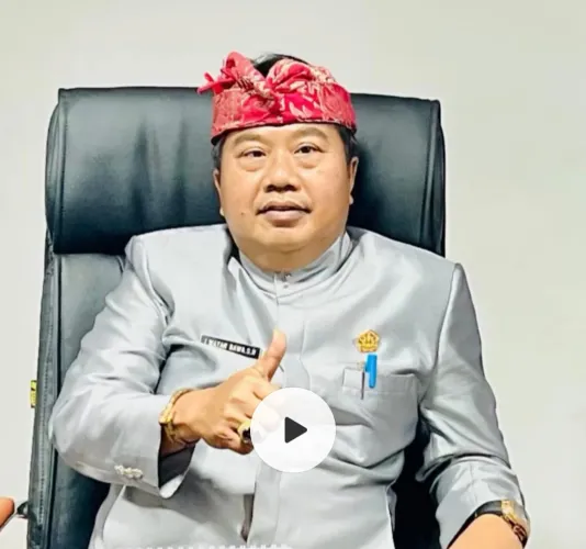  I Wayan Bawa, Anggota DPRD Bali Sampaikan Kritik pedas pada : Penguasaan Tanah Negara oleh Asing Bukti Lemahnya Pengawasan
