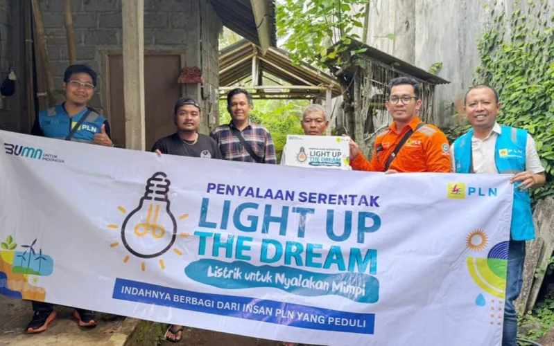 Terangi Harapan Warga kabupaten  Karangasem Lewat Program PLN Light Up The Dream